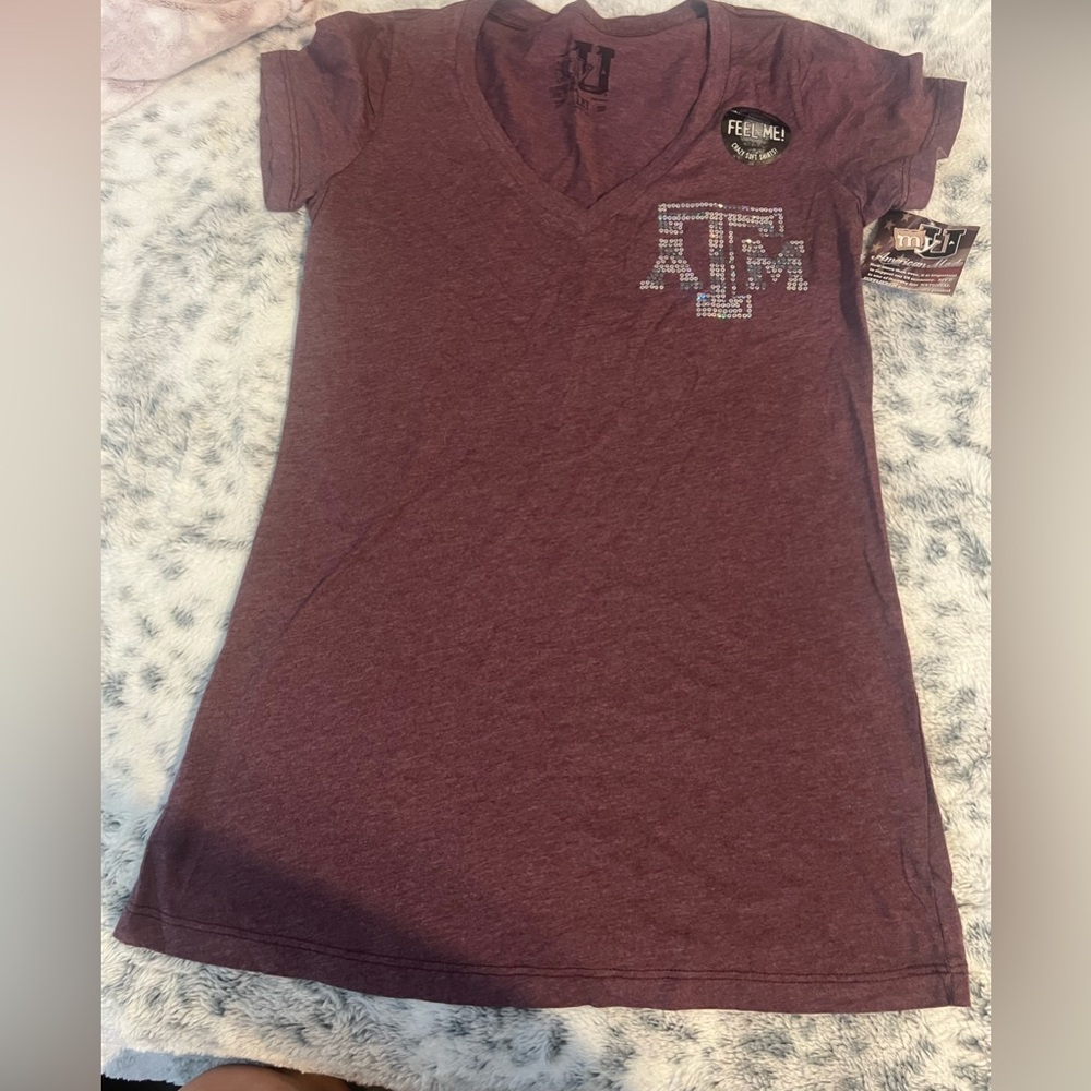 A&M Women’s tee (Medium)